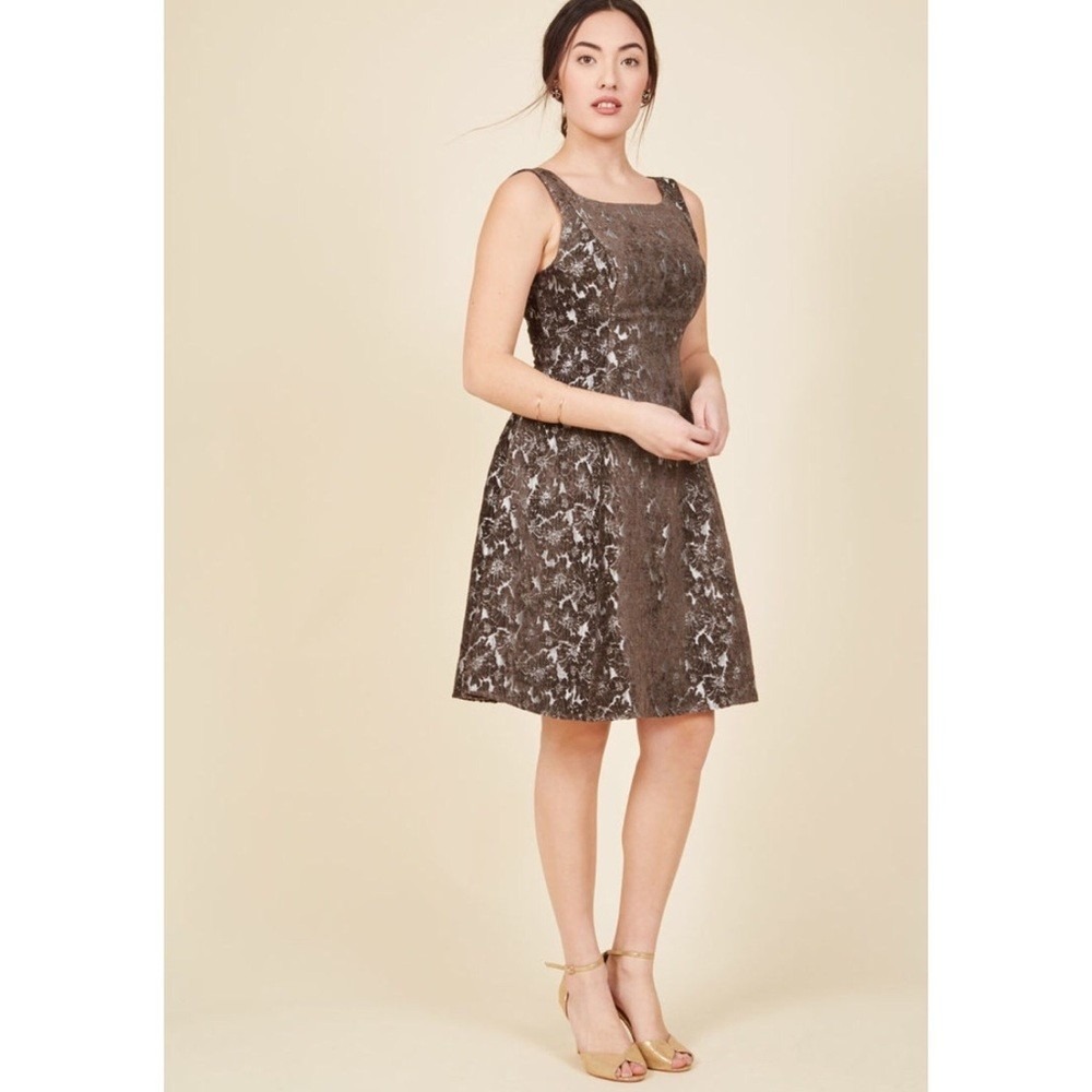 ModCloth Brocade Floral Genuine Joy Dress Women 1X Brown Metallic Retro Holiday